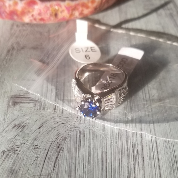 🖤4 for $25 Bundle Sale Sapphire CZ Size 6 Silverstone Ring - Picture 3 of 8